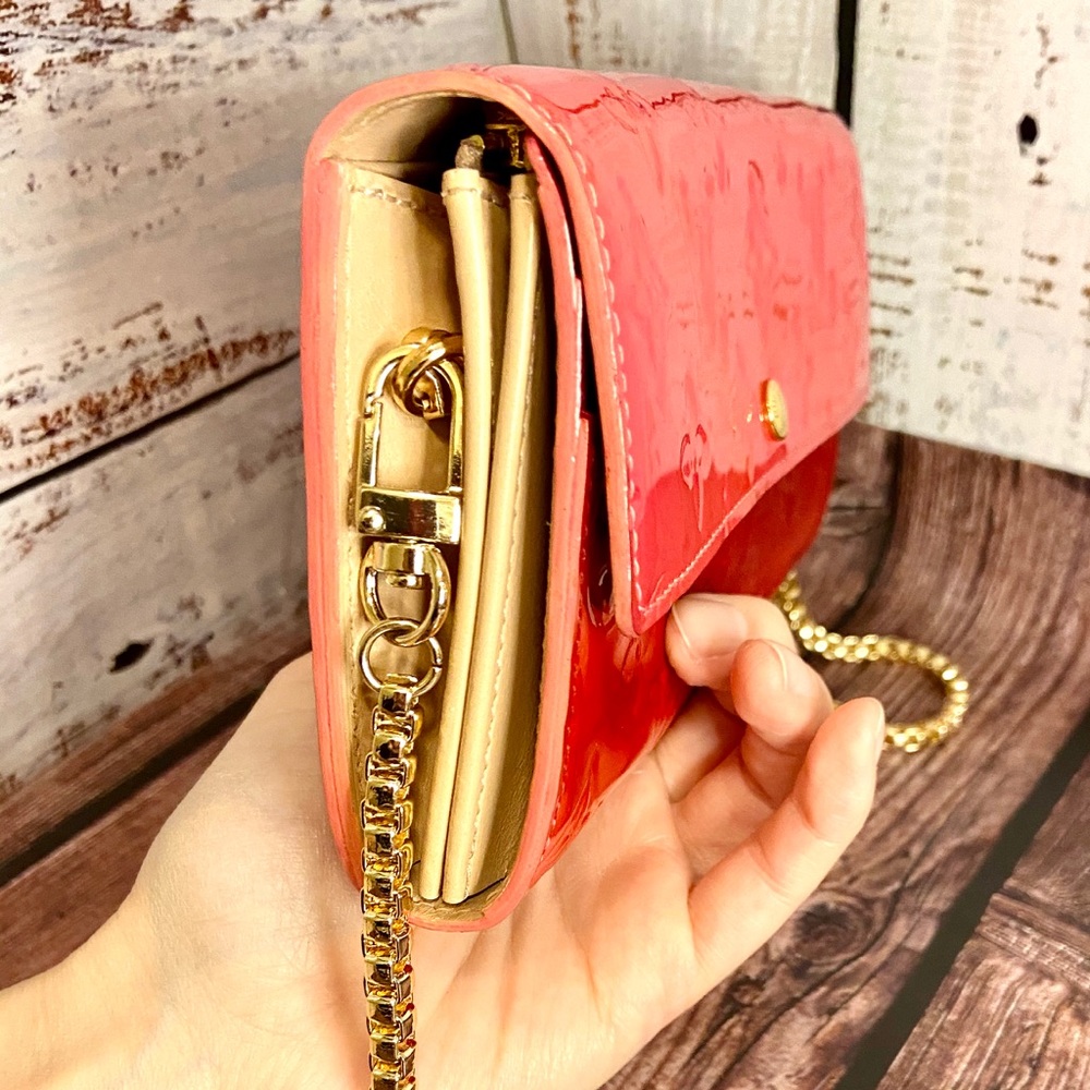 Louis Vuitton vernis wallet on chain crossbody - Picture 11 of 15